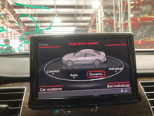 Load image into Gallery viewer, Info-Gps Screen  AUDI A8 2011 - NW422977

