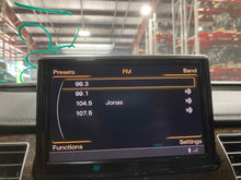 Load image into Gallery viewer, Info-Gps Screen  AUDI A8 2011 - NW422977
