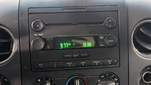 Load image into Gallery viewer, Radio  FORD F150 PICKUP 2005 - NW368427
