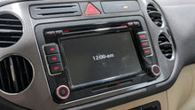 Load image into Gallery viewer, CD MP3 RADIO Volkswagen Tiguan 09 10 11 12 13 14 - NW418624
