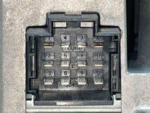 Load image into Gallery viewer, RADIO C250 C300 C350 C63 CLS550 CLS63 E300 E320 E350 E550 E63 R320 09-11 - NW488761
