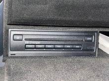 Load image into Gallery viewer, Radio Audi A6 S6 2005 05 2006 06 2007 07 2008 08 2009 09 - NW560025
