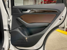 Load image into Gallery viewer, Rear Interior Door Trim Panel  AUDI Q5 2014 - NW467871
