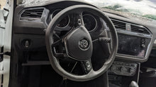 Load image into Gallery viewer, Steering Wheel Volkswagen Tiguan 2021 - NW370088
