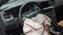 Load image into Gallery viewer, Steering Wheel  VOLVO S60 2016 - NW404501
