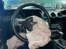 Load image into Gallery viewer, Steering Wheel Ford Mustang 2016 - NW519698
