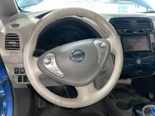 Load image into Gallery viewer, Steering Wheel Nissan Leaf 2012 - NW534817
