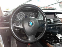 Load image into Gallery viewer, Steering Wheel  BMW X5 2011 - NW515507
