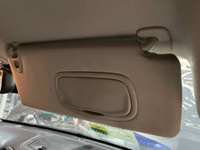 Load image into Gallery viewer, Interior Sun Visors Jeep Cherokee 2015 - NW441269

