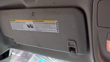 Load image into Gallery viewer, Interior Sun Visors Chevrolet Colorado 2016 - NW378968
