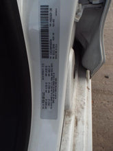 Load image into Gallery viewer, Radiator Mercedes-Benz 200 2015 - MRK241347
